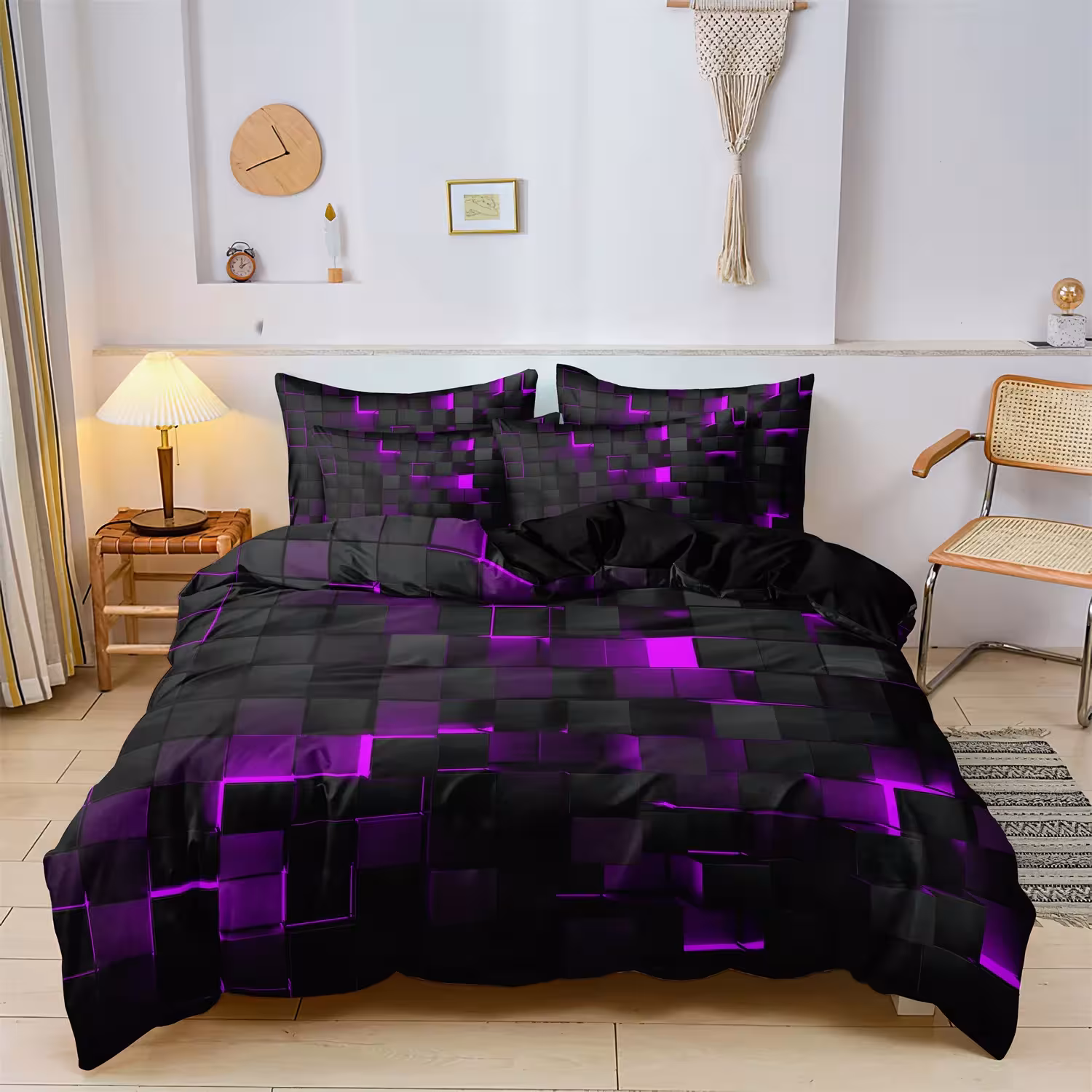 Bedding set with pattern