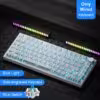 ak820-white1