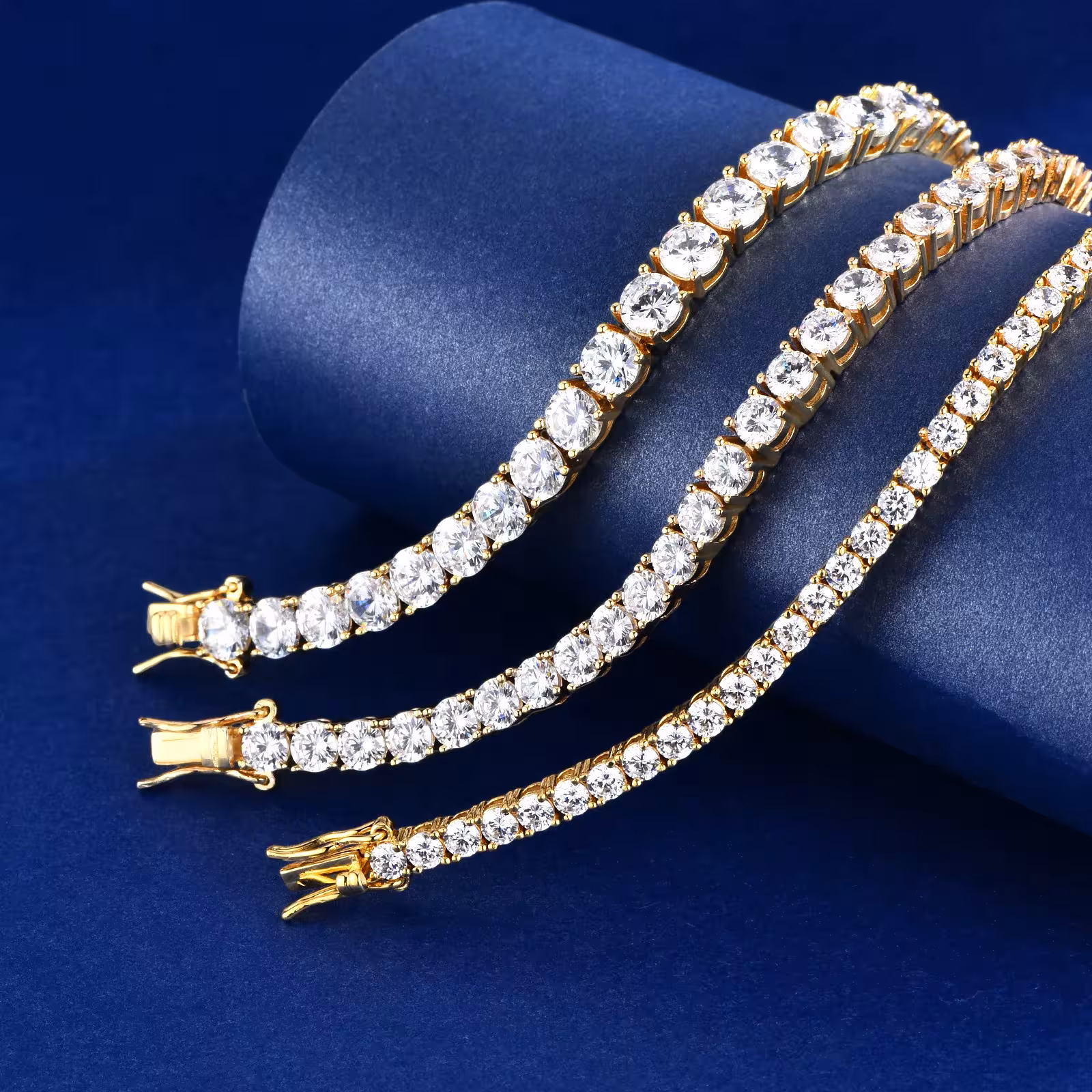 Braccialetto tennis in moissanite.