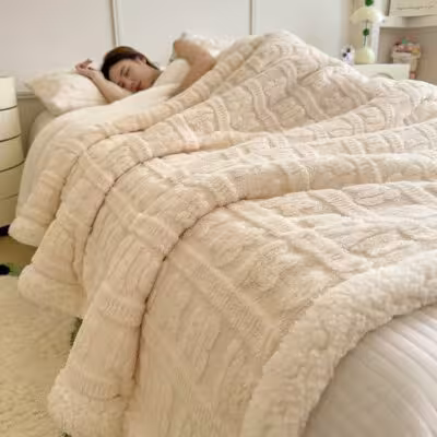 Thickened Coral Fleece Bed Blankets for Winter Warm Soft Imitation Lambs Wool Jacquard Blankets for Bedroom Sleeping Sofa Throw 1