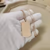 roségoldfarben
