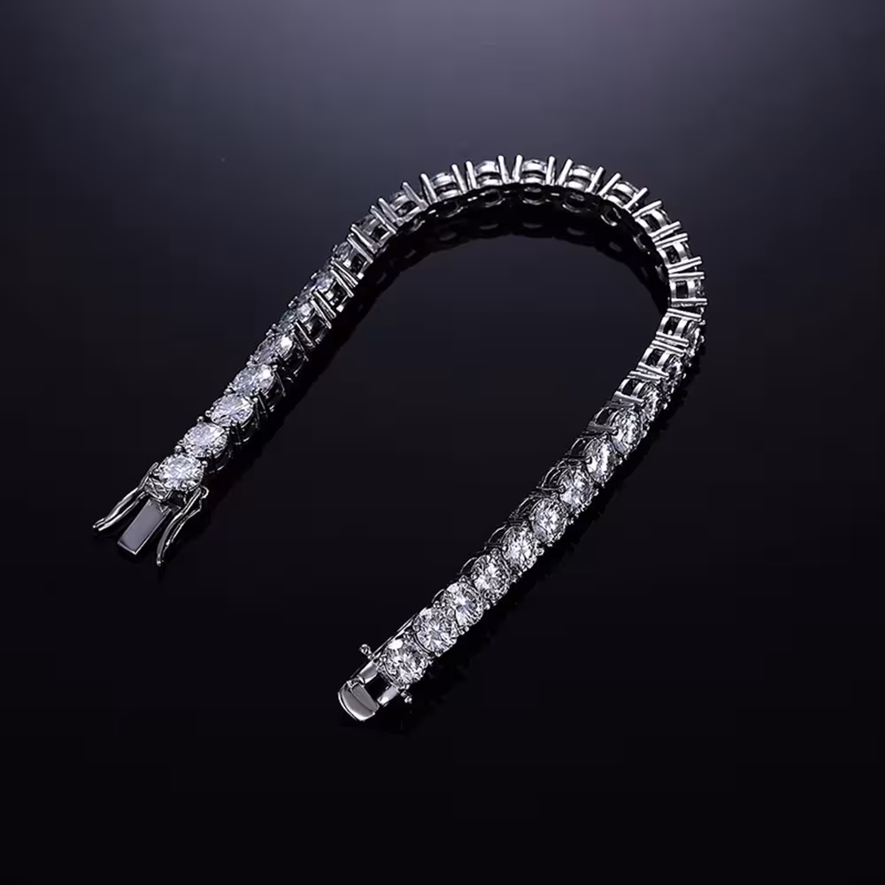 moissanite tenisinė apyrankė