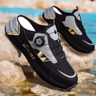 A Pair of Men's Fashionable Sandals, Comfortable and Soft Slip-Ons 1