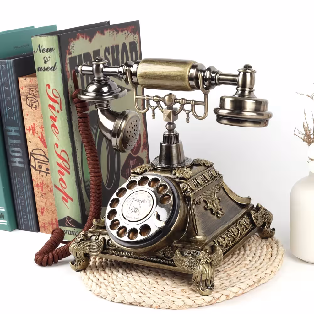 Téléphone de livre d'or vintage