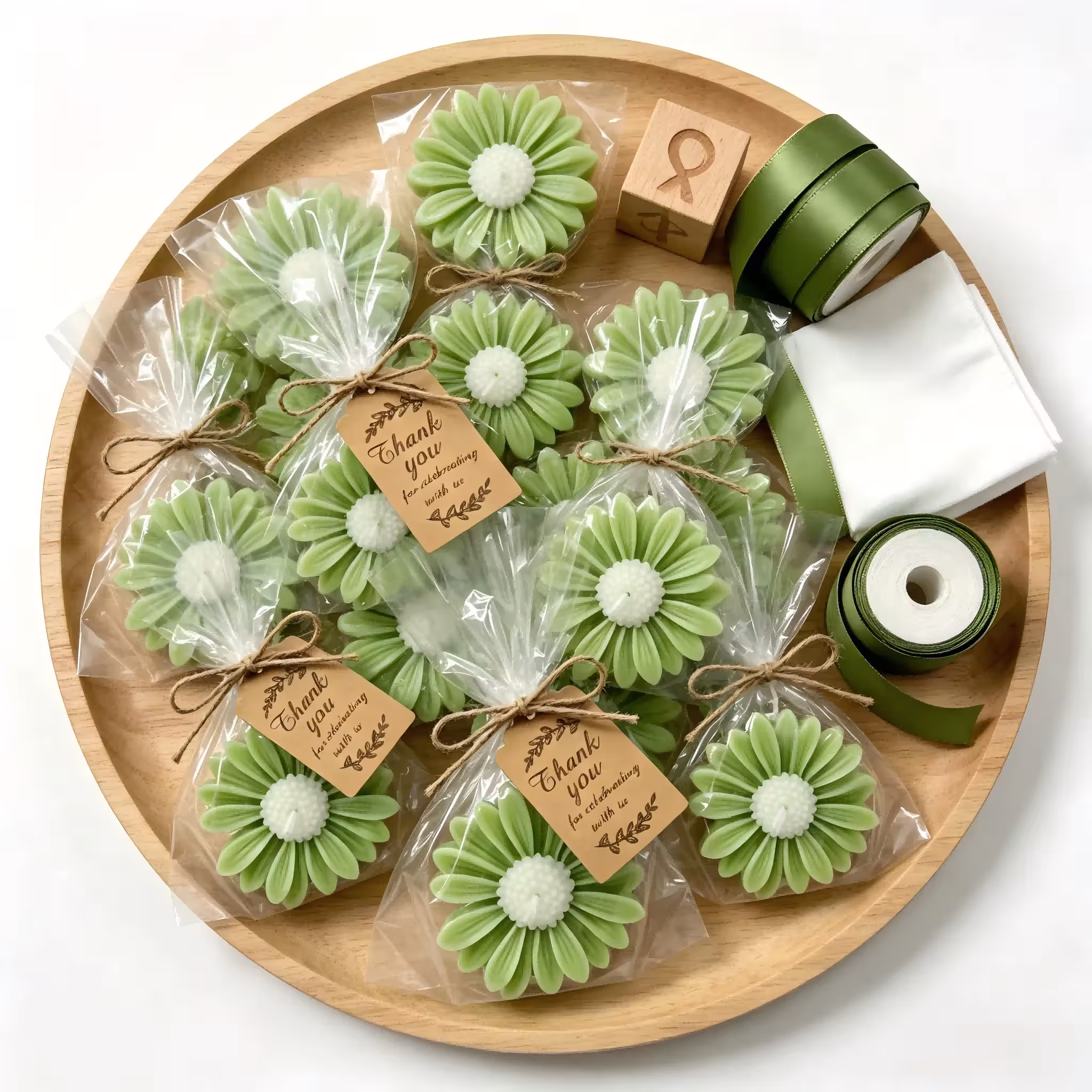 Geschenkset mit kleinen Duftkerzen